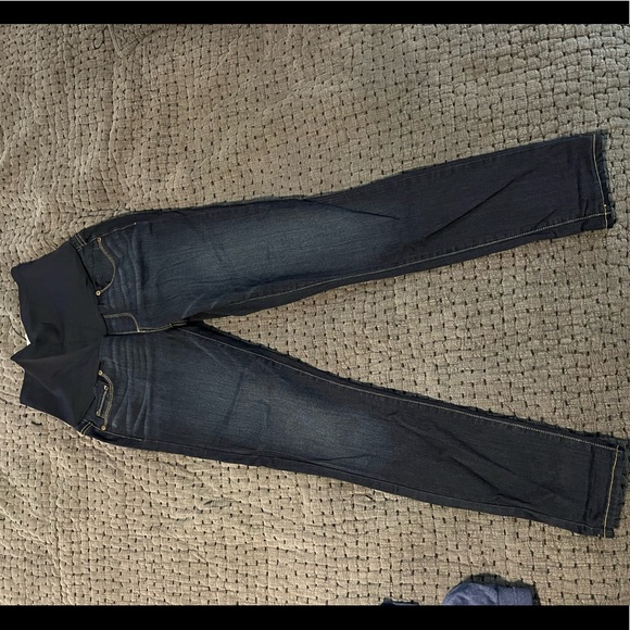 PAIGE Verdugo Ultra Skinny Maternity Jeans in Armstrong wash w/ Secret fit band - Picture 4 of 5